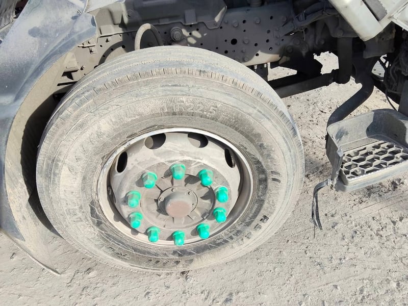 หัวลาก6ล้อฮีโน่วิคเตอร์260แรงปี60