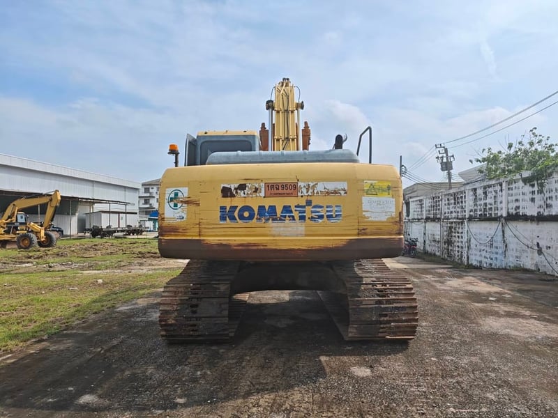 ​🚜 รถแบคโฮ KOMATSU PC200-7 (มีเล่มทะเบียน!) 