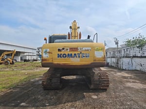 ​🚜 รถแบคโฮ KOMATSU PC200-7 (มีเล่มทะเบียน!) 