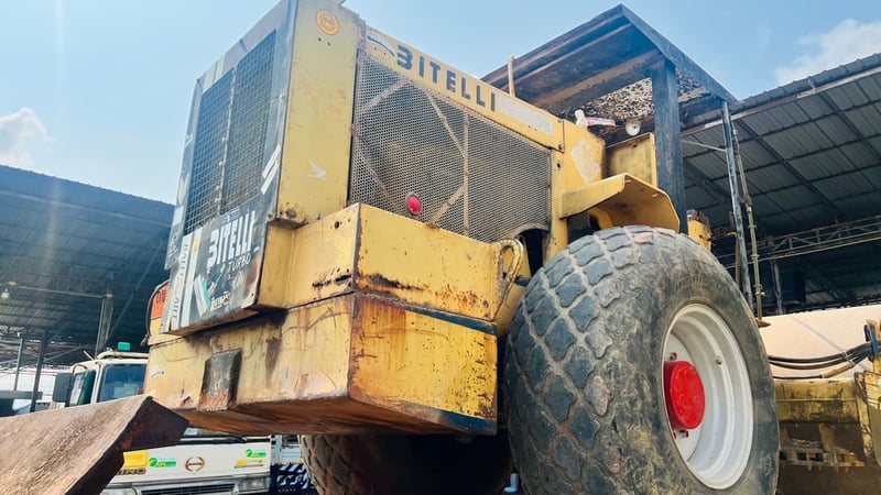 รถบดสั่นสะเทือน2เพลา2เปลือกbitelleสภาพพร้อมใช้งานเอกสารเล่มทะเบียน รถบดสั่นสะเทือน2เพลา2เปลือกbitelleสภาพพร้อมใช้งานเอกสารเล่มทะเบียน