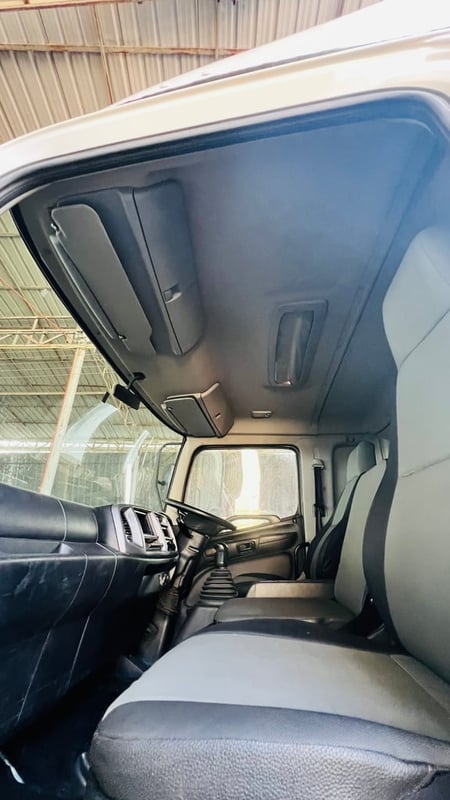 10ล้อฮีโน่วิคเตอร์สภาพพร้อมใช้ยางใหม่เก็บรายละเอียดใหม่