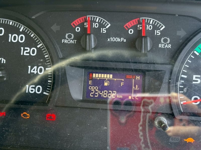 🏗️ 10 ล้อเครนพับ HINO VICTOR 260 แรง ปี 62 (HIAB 5 ตัน!)