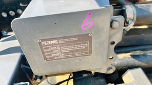 ลิฟท์ติดรถหกล้อและสิบล้อขนาด2ตันยี่ห้องzepro