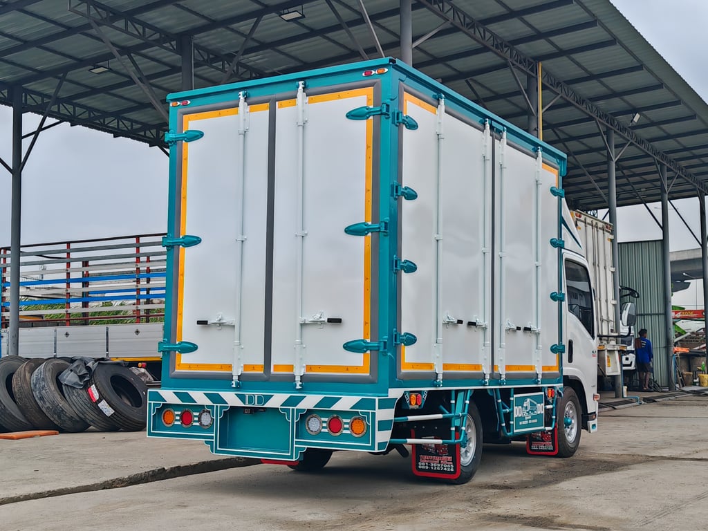 🚚 4 ล้อตู้แห้ง ISUZU NLR 130 แรง ปี 65 (ไม่ติดเวลา!) 🚚 4 ล้อตู้แห้ง ISUZU NLR 130 แรง ปี 65 (ไม่ติดเวลา!)