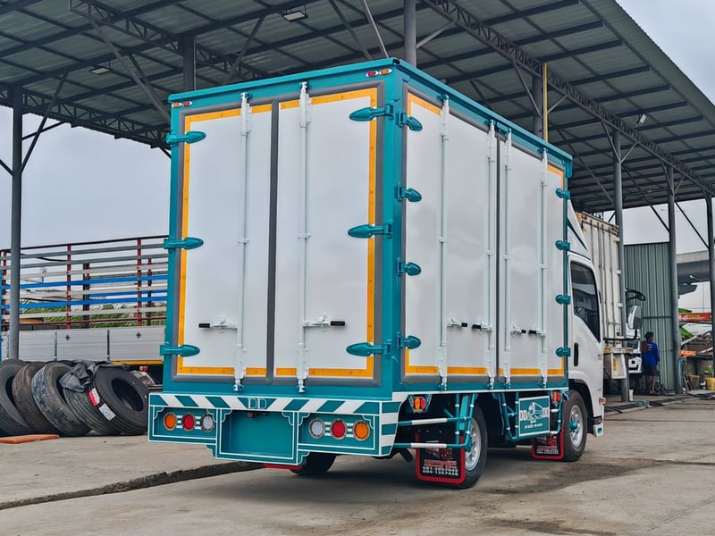 🚚 4 ล้อตู้แห้ง ISUZU NLR 130 แรง ปี 65 (ไม่ติดเวลา!) 🚚 4 ล้อตู้แห้ง ISUZU NLR 130 แรง ปี 65 (ไม่ติดเวลา!)