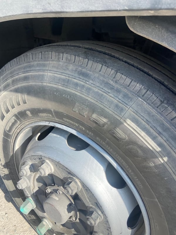 หัวลาก6ล้อฮีโน่วิคเตอร์260แรงปี60