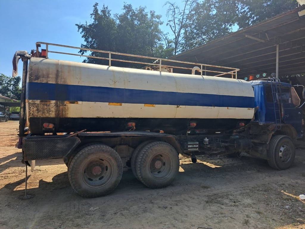 ขายรถน้ำ2เพลาฮีโน่227สเปย์น้ำ