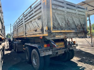 หางลากเซมิดั้มสามมิตรยาว8เมตรปี48