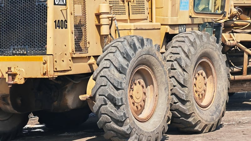 ขายรถเกรด CAT 140G (5MD) สเปคดี เครื่องแน่น มีเล่มทะเบียนครบ