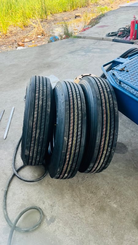 รถสว่านเจาะเสาไฟฟ้า ยี่ห้ออาชิ ขับเคลื่อน4ล้อ