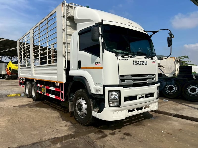 ขายรถ 6 ล้อแปลง 10 ล้อ ISUZU FTR240 แรงม้า ปี 65