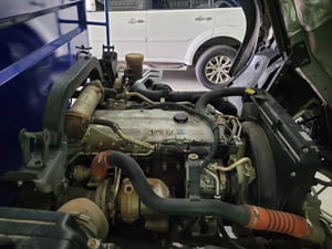 หกล้ออีซูซุFRR210ยาว5.6ม.กะบะคอกเปิดข้าง