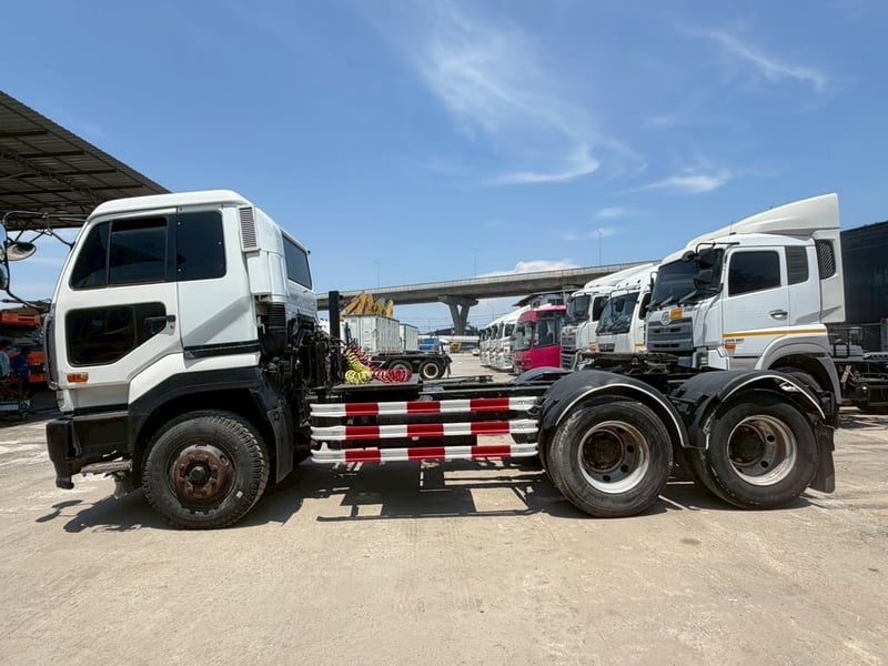 🚛 หัวลาก UD 320 แรงม้า ปี 53 เกียร์ธรรมดา ขับดี 🚛 หัวลาก UD 320 แรงม้า ปี 53 เกียร์ธรรมดา ขับดี