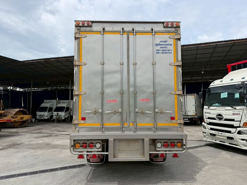 🚛❄️ ขายรถ 10 ล้อตู้เย็น ISUZU FVM240 แรง ปี 62 🚛❄️ ขายรถ 10 ล้อตู้เย็น ISUZU FVM240 แรง ปี 62