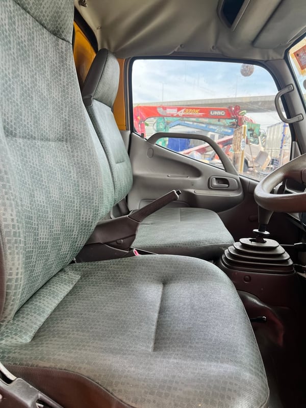 รถหกล้อดูดสิ่งปฎิกูลส้วมไขมันเครื่อง136แรง รถหกล้อดูดสิ่งปฎิกูลส้วมไขมันเครื่อง136แรง