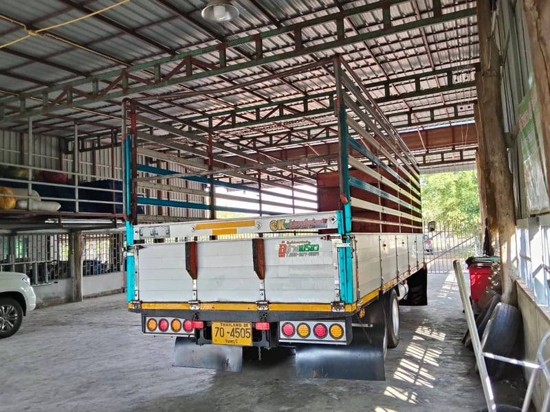 HINO FC 175แรงม้า รถบรรทุก 6ล้อ กระบะคอกสูง ปี2016 เลขไมล์น้อยกว่า 500,000 กม.