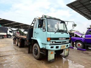 รถอีซูซุร้อคกี้240ท้ายลาด2เพลาสภาพดีพร้อมใช้งาน