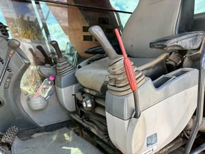 รถแบ็คโฮ HITACHI ZX350H ปี65 มีเอกสารเล่มทะเบียน รถแบ็คโฮ HITACHI ZX350H ปี65 มีเอกสารเล่มทะเบียน