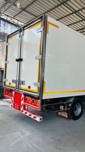 รถบรรทุกหกล้อตู้เย็นฮีโน่ 150 แรงสภาพพร้อมใช้งาน รถบรรทุกหกล้อตู้เย็นฮีโน่ 150 แรงสภาพพร้อมใช้งาน