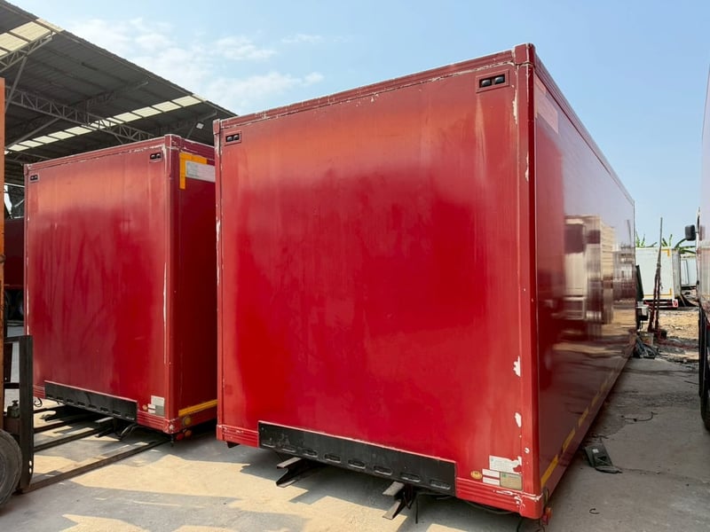 แห้ง 2 บาน ช.ทวี แข็งแรงทนทาน มีให้เลือกหลายใบ พร้อมใช้งานทันที! แห้ง 2 บาน ช.ทวี แข็งแรงทนทาน มีให้เลือกหลายใบ พร้อมใช้งานทันที!