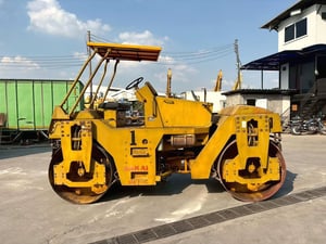 รถบดสั่นสะเทือน SAKAI SW70C (หน้าเหล็ก-หลังเหล็ก)(เบรคดาวน์)​ ​รุ่นยอดนิยม