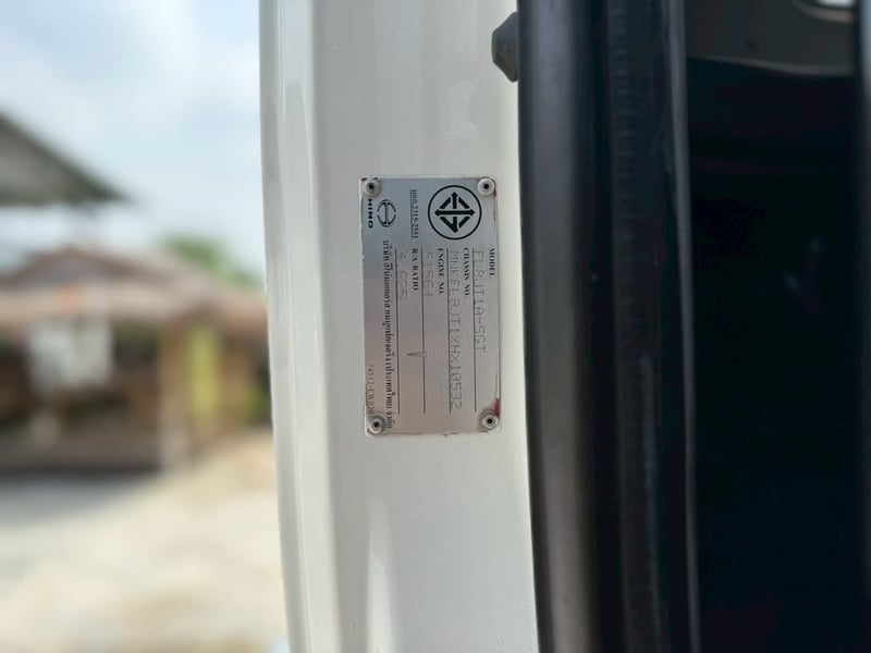 🚛หัว แชสซี 10 ล้อ HINO VICTOR 260 ปี59