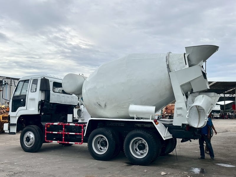 รถโม่2เพลา7คิว รถโม่2เพลา7คิว