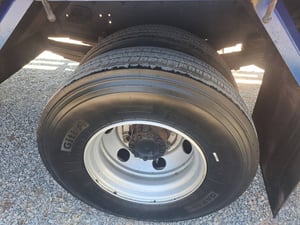 หกล้ออีซูซุFRR210ยาว5.6ม.กะบะคอกเปิดข้าง