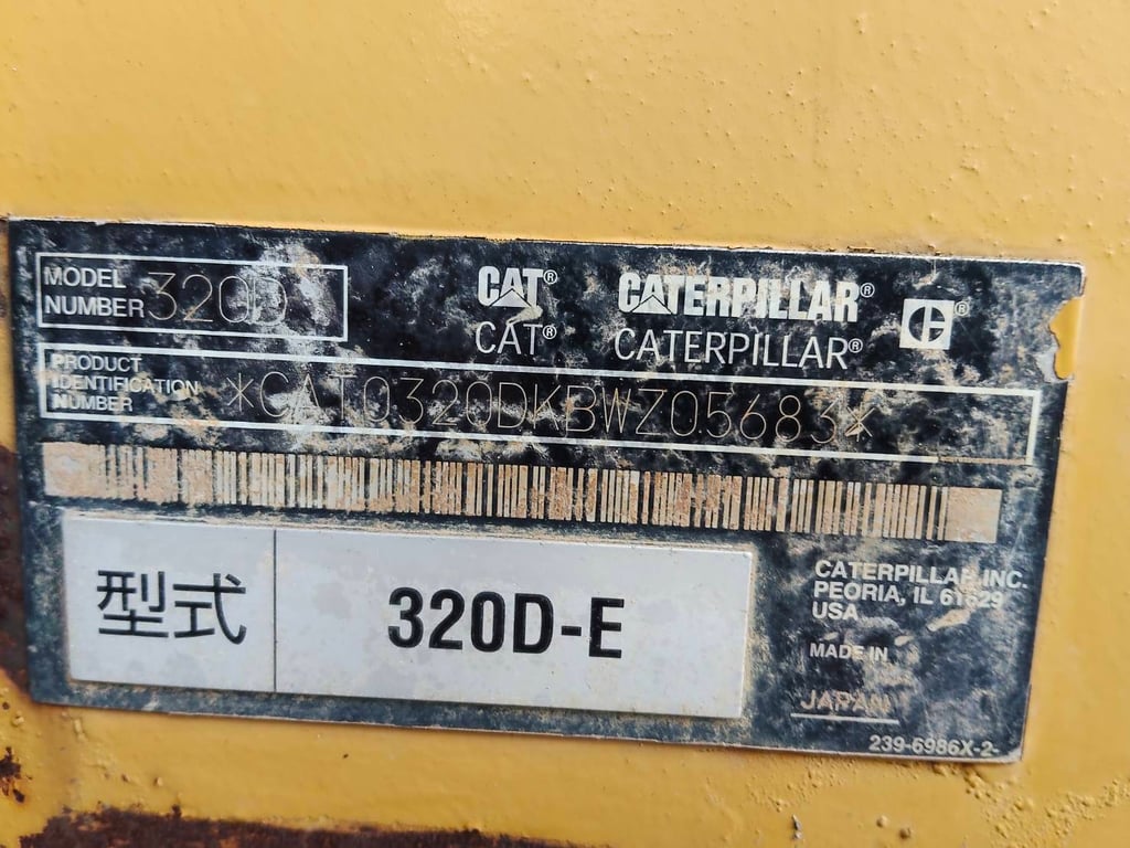 แมคโคร320D-Eพร้อมใช้ชม.ทำงานน้อยเอกสารพร้อม