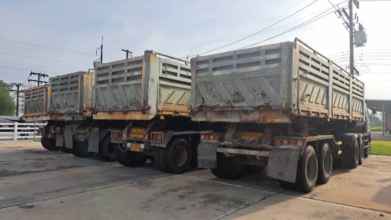 หางลากเซมิดั้มสามมิตรยาว8เมตรปี48