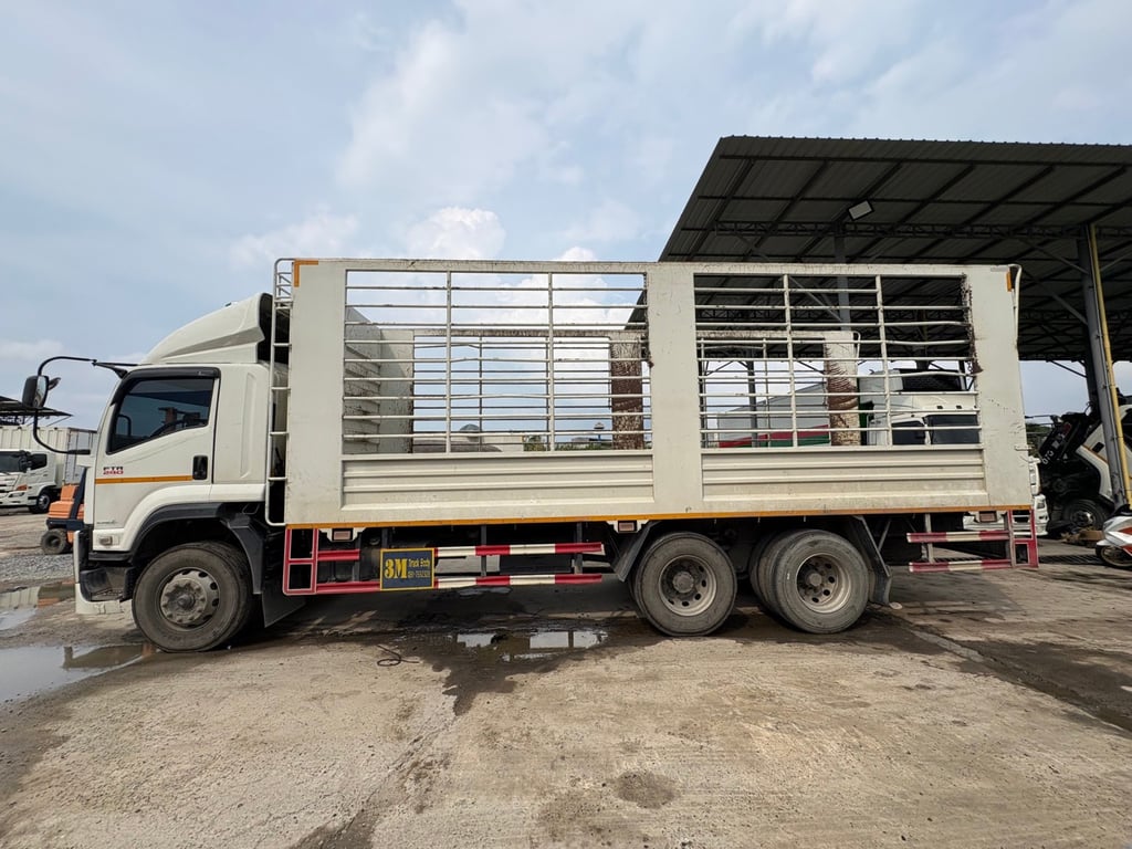 🚚 10 ล้อเพิ่มเพลา ISUZU FTR 240 แรงม้า ปี 65 ไมล์น้อย 🚚 10 ล้อเพิ่มเพลา ISUZU FTR 240 แรงม้า ปี 65 ไมล์น้อย