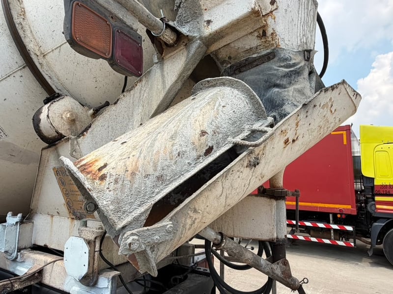 ขาย 10 ล้อหม้อปูนอีซูซุ 360 แรงปี59โม่7คิวโม่ยี่ห้อริแพ