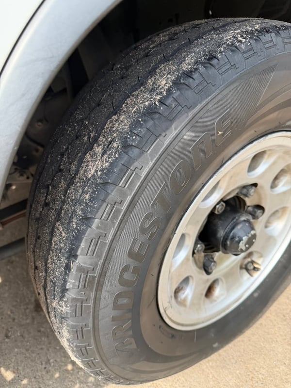 4ล้อไม่ติดเวลาNLR130ปี65ไมล์น้อยตู้แห้ง 4ล้อไม่ติดเวลาNLR130ปี65ไมล์น้อยตู้แห้ง