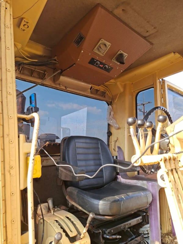 รถเกรด140G5MDสภาพรถพร้อมใช้งานเอกสารเล่มทะเบียน รถเกรด140G5MDสภาพรถพร้อมใช้งานเอกสารเล่มทะเบียน