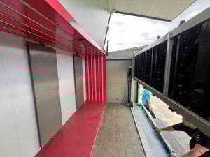 HINO XZU 150แรงม้า รถบรรทุก 6ล้อ ตู้แห้ง ปี2017 เลขไมล์ 30,080 กม. HINO XZU 150แรงม้า รถบรรทุก 6ล้อ ตู้แห้ง ปี2017 เลขไมล์ 30,080 กม.