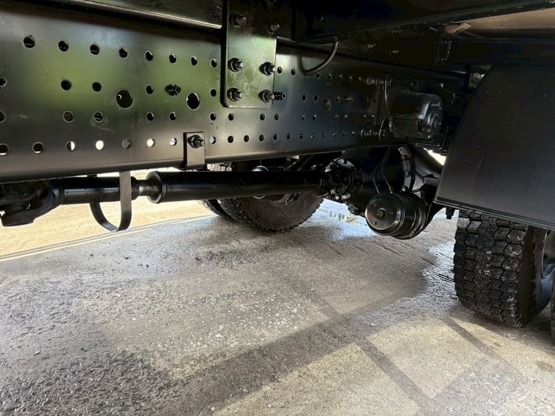 รถหกล้อฮีโน่วิคเตอร์ตู้เย็นทำความย็นตู้ไฟเบอร์เครื่องทพความเย็นเทอร์โมคิงส์