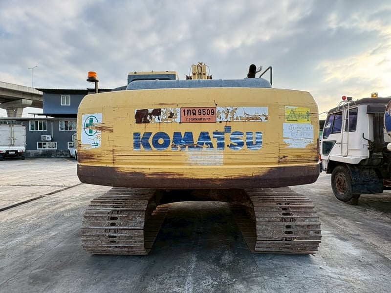 ​🚜 รถแบคโฮ KOMATSU PC200-7 (มีเล่มทะเบียน!) 