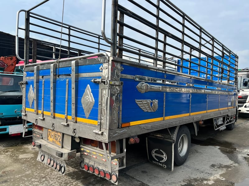 หกล้อฮีโน่FCเครื่อง210แรงปี62กะบะอลูมิเนียมเลสยาว6.5ม.ตามสภาพ890000