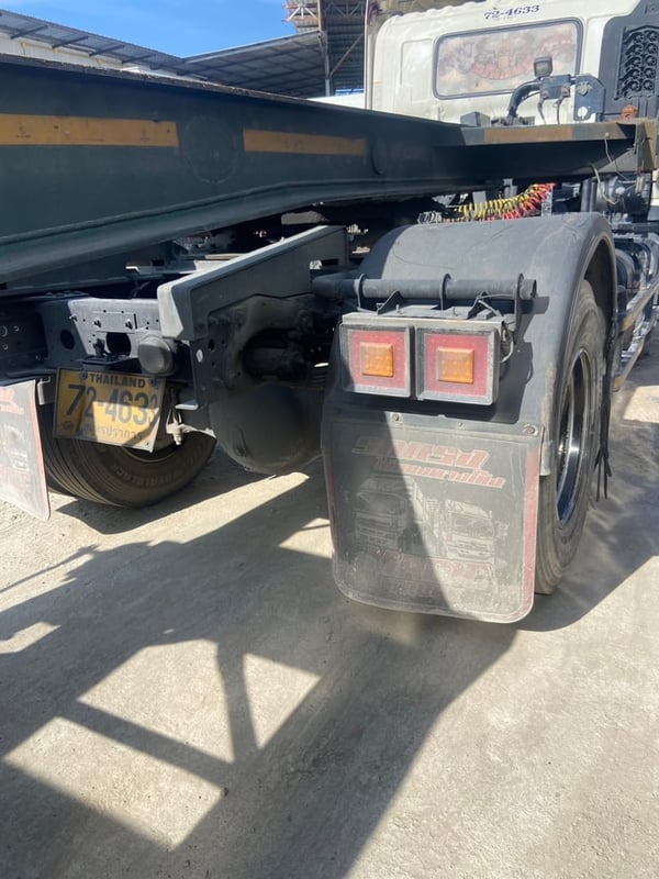 หัวลาก6ล้อฮีโน่วิคเตอร์260แรงปี60