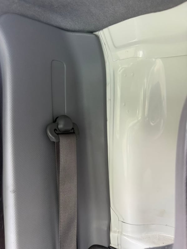 หกล้ออีซูซุFRR210ปี65ตู่บรรทุกมอไซด์มีลิฟท์ท้าย