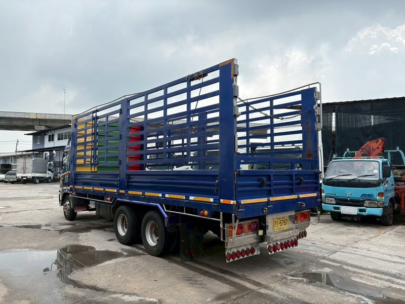 10 ล้อแคระ 2 เพลา HINO FC 230 แรง ถูกมาก