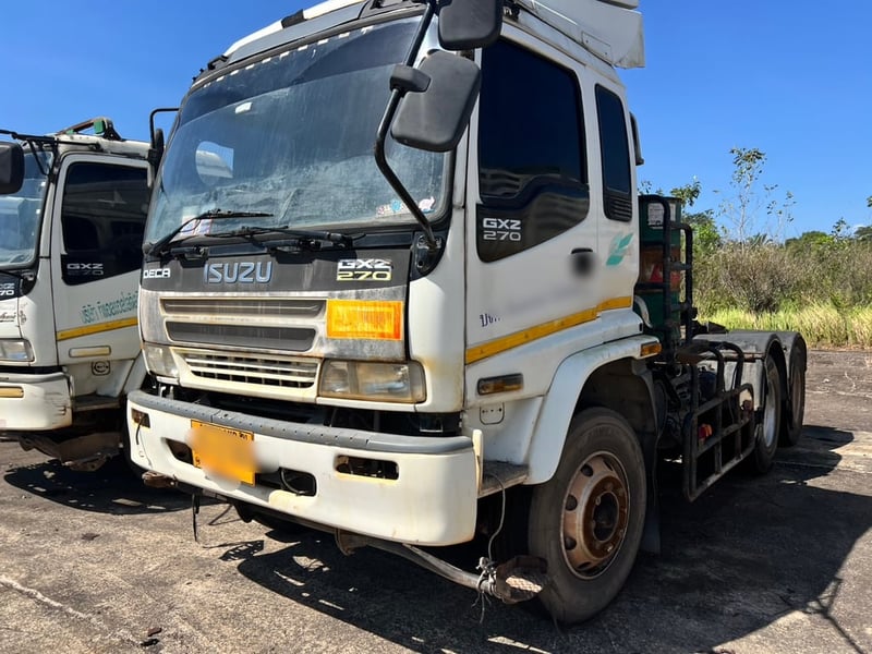 หัวลากอีซูซุ270แรงปี47-48ราคาเบาๆเครื่องดียางดี ตามสภาพ