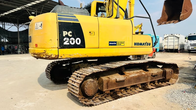 แมคโคร200-8n1โคมัสสึมีกล้องหลังสภาพเก่าเก็บ