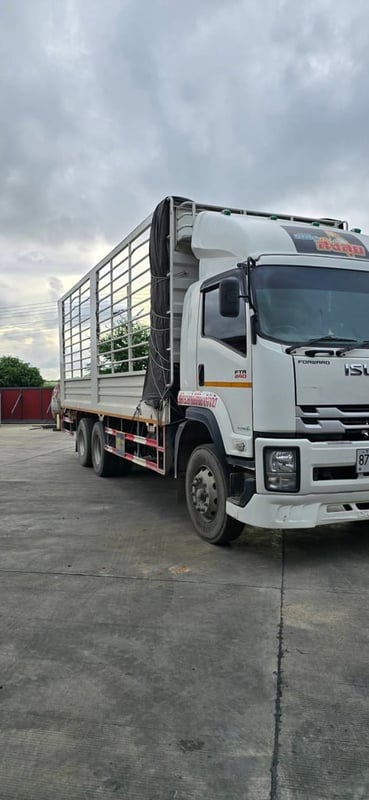 สิบล้อแปลงอีซูซุ240แรงปี65กะบะคอกสูง ลงเล่มพร้อม