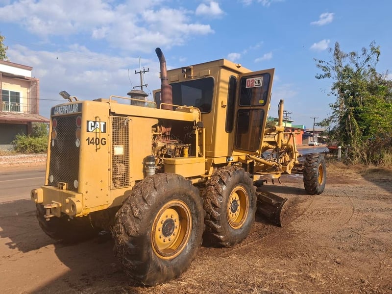 รถเกรด140G5MDสภาพรถพร้อมใช้งานเอกสารเล่มทะเบียน รถเกรด140G5MDสภาพรถพร้อมใช้งานเอกสารเล่มทะเบียน