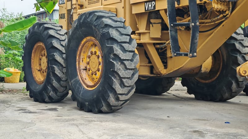 ขายรถเกรด CAT 140G (5MD) สเปคดี เครื่องแน่น มีเล่มทะเบียนครบ