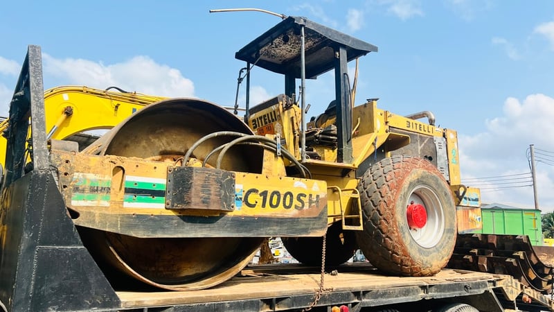 รถบดสั่นสะเทือน2เพลา2เปลือกbitelleสภาพพร้อมใช้งานเอกสารเล่มทะเบียน รถบดสั่นสะเทือน2เพลา2เปลือกbitelleสภาพพร้อมใช้งานเอกสารเล่มทะเบียน