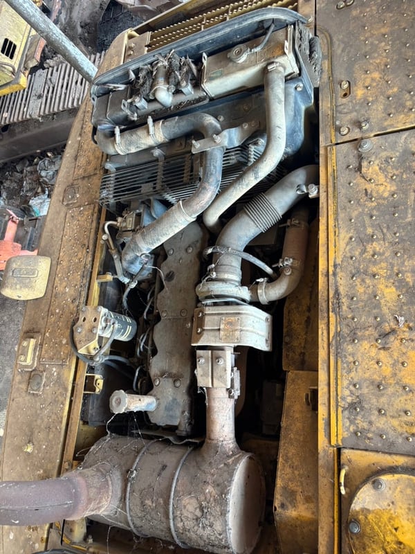 แมคโคร200-8n1โคมัสสึมีกล้องหลังสภาพเก่าเก็บ