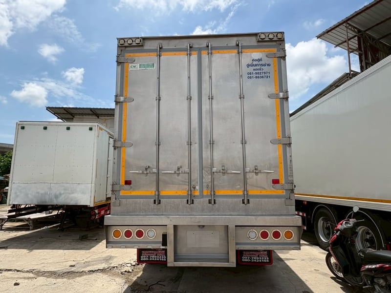 10ล้อฮีโน่วิคเตอรตู้เย็นปี59 10ล้อฮีโน่วิคเตอรตู้เย็นปี59