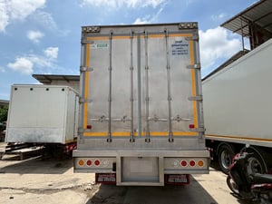 10ล้อฮีโน่วิคเตอรตู้เย็นปี59 10ล้อฮีโน่วิคเตอรตู้เย็นปี59